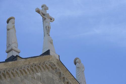 Statue ricollocate sul Duomo - Venzone 13/09/2017